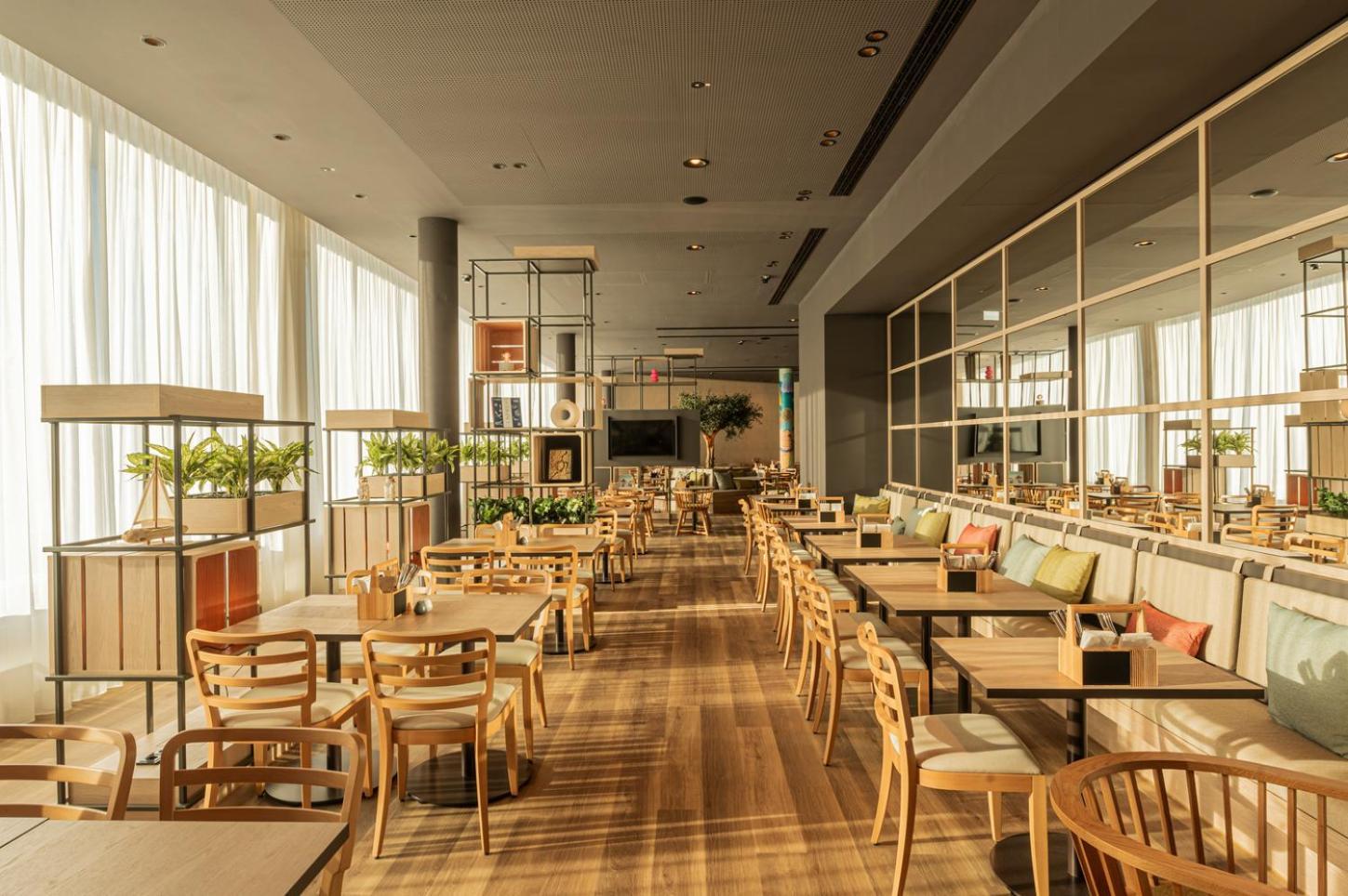Intercityhotel Luebeck Экстерьер фото