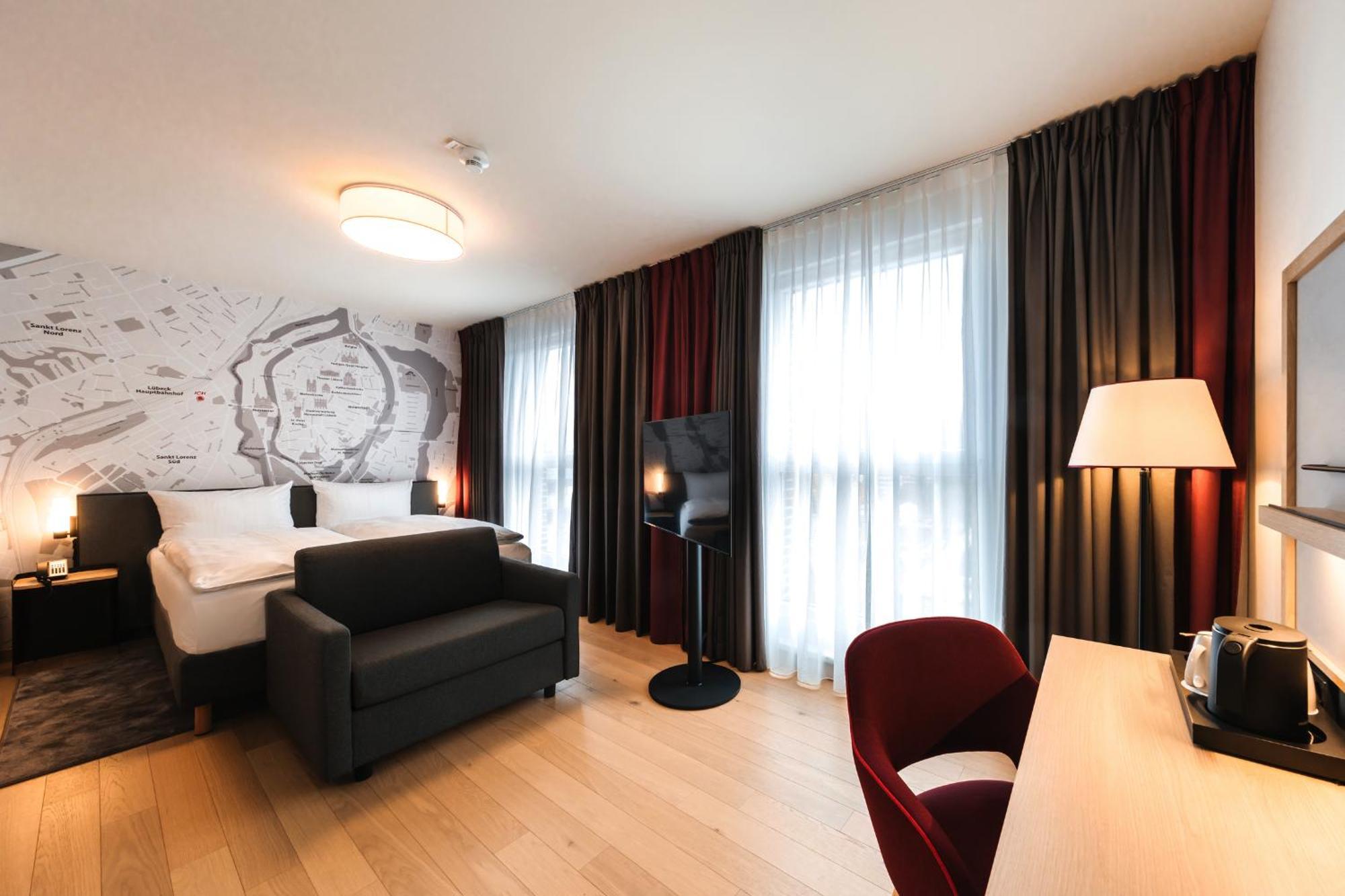 Intercityhotel Luebeck Экстерьер фото